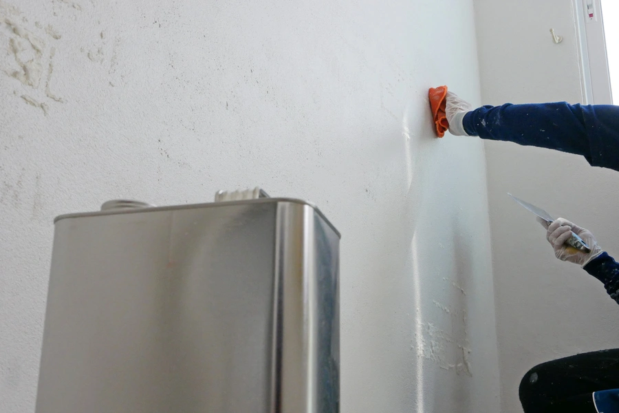 How Skim Coating Restores Old And Damaged Surfaces in Brentwood, NY